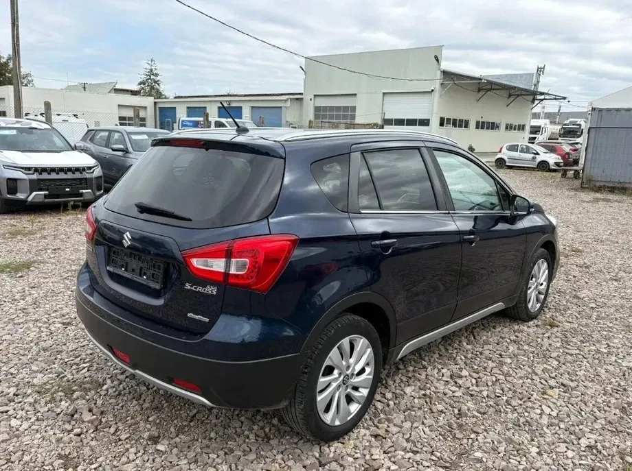 Suzuki S-Cross — imagine 3