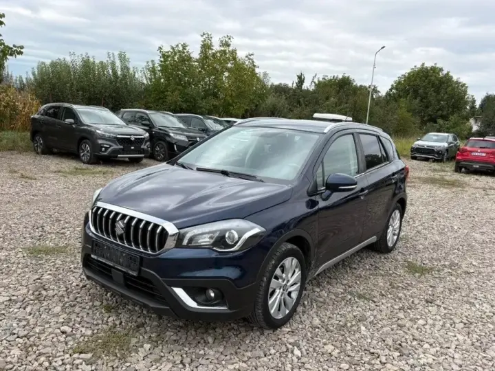 Suzuki S-Cross