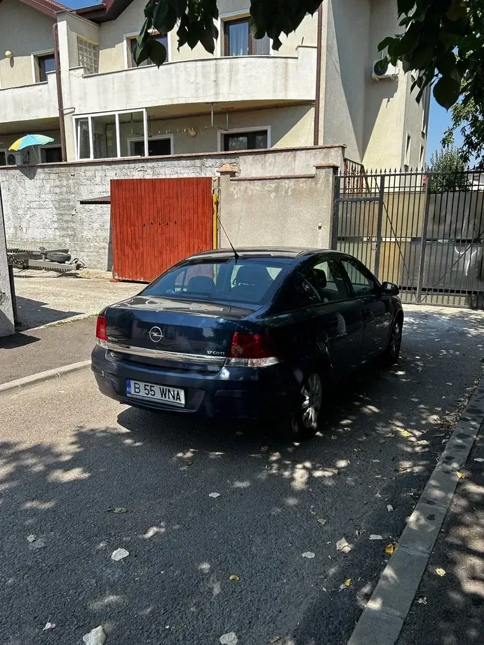 Opel Astra J — imagine 4