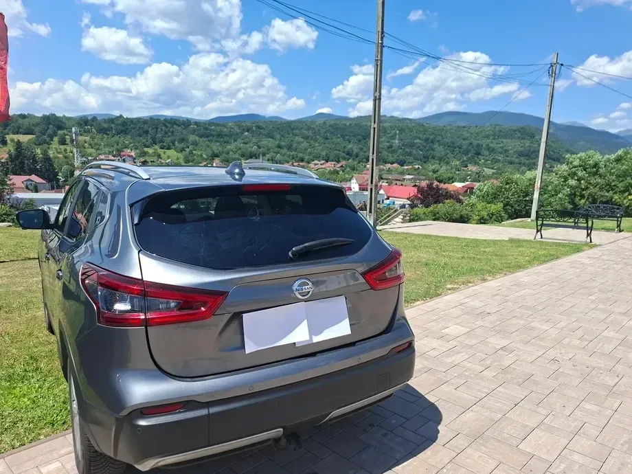 Nissan Qashqai II 1.3 138CP 2WD Tekna — imagine 5