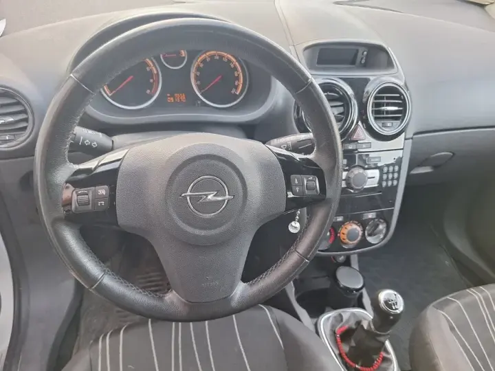 Opel Corsa D