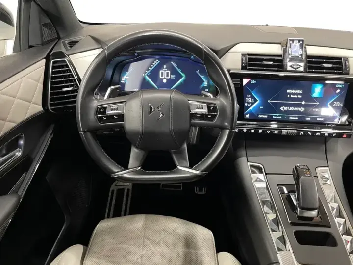 DS Automobiles DS 7 Crossback Crosback 1.6 PHeV AWD 300 EAT8 Rivoli