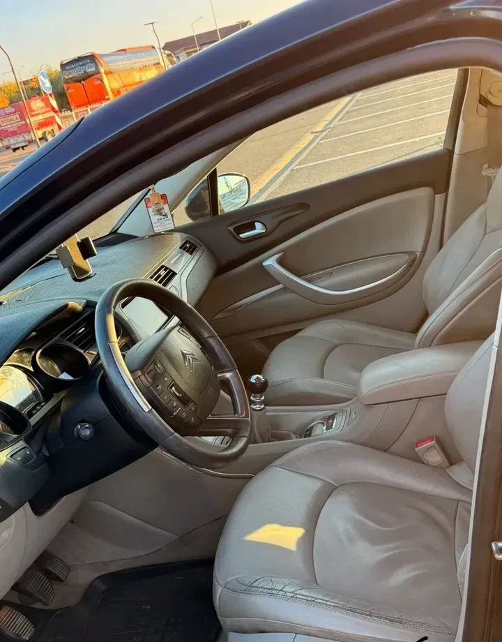 Citroën C5 II 2.0 HDI BVM6 H3+ Exclusive — imagine 5
