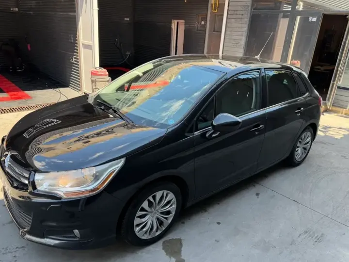 Citroën C4 II 1.6 e-HDi FAP Exclusive