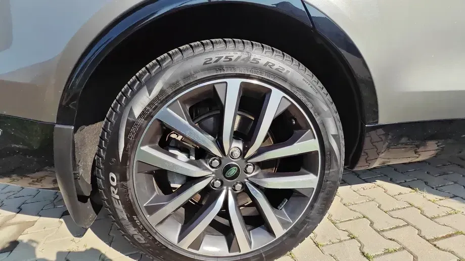 Land Rover Discovery V 3.0D 300 MHEV R-Dynamic SE — imagine 6