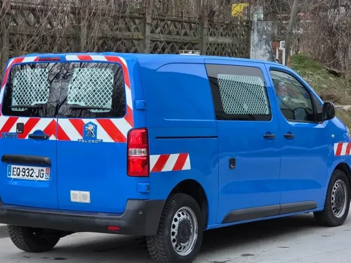 Peugeot Expert L2H1 TwinCab Premium
