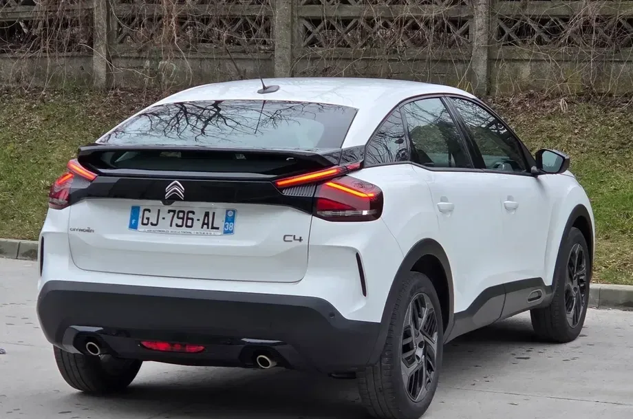 Citroën C4 PureTech 130 Stop&Start FEEL PACK — imagine 5