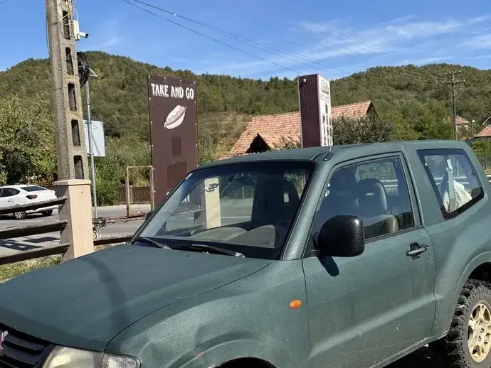 Mitsubishi Pajero III