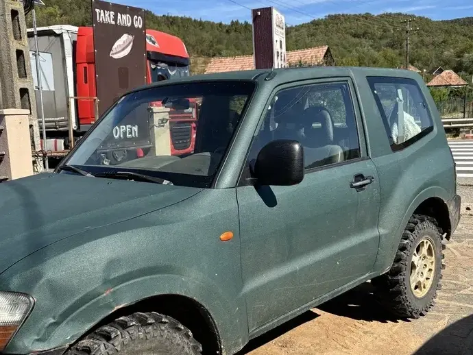 Mitsubishi Pajero III