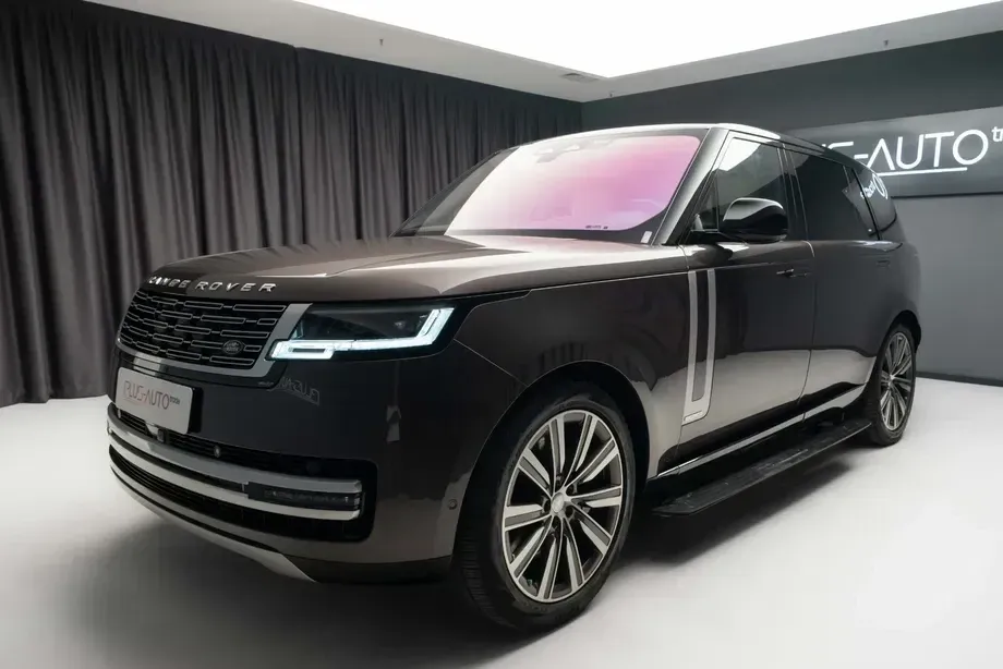 Land Rover Range Rover V 4.4 V8 P530 LWB Autobiography — imagine 2