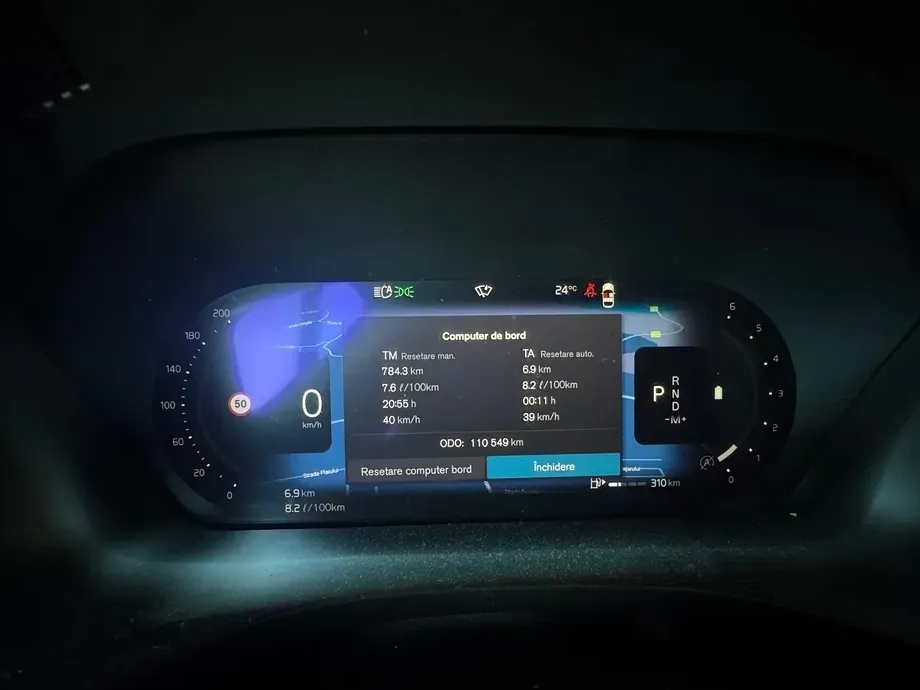 Volvo XC 60 II B5 MHEV AWD R-Design — imagine 2