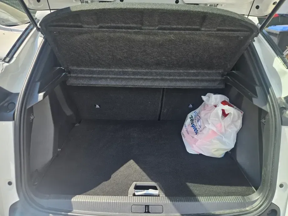 Peugeot 2008 1.5 BlueHDI BVM6 STT Active Pack — imagine 6