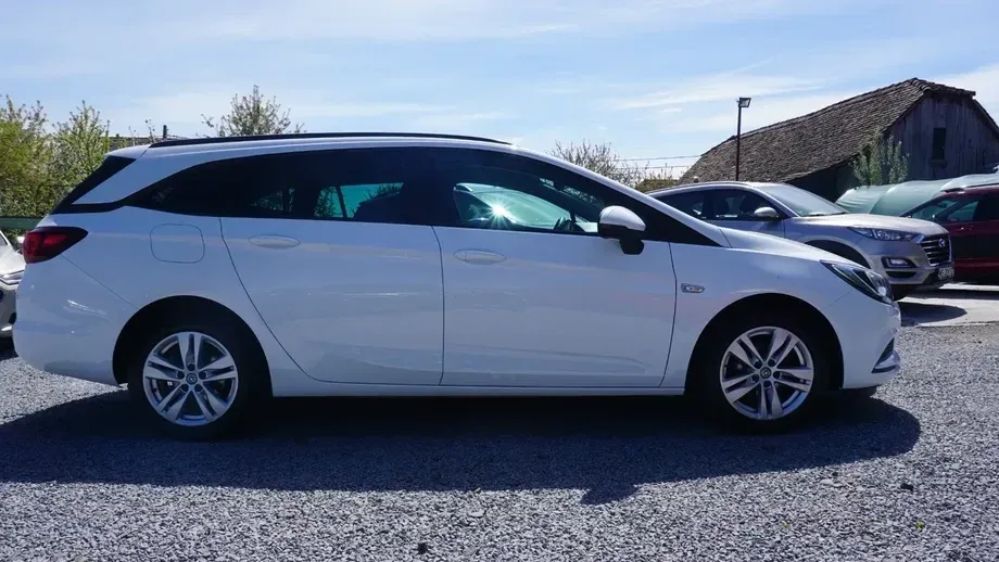 Opel Astra K 1.6 D Start/Stop Selection — imagine 4
