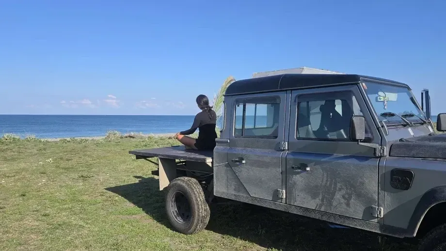 Land Rover Defender — imagine 6