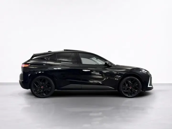 DS Automobiles DS 4
