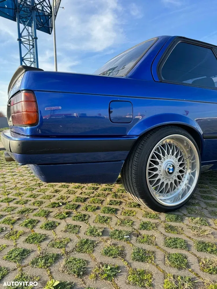 BMW Seria 3 E30 [1982-1994] — imagine 4