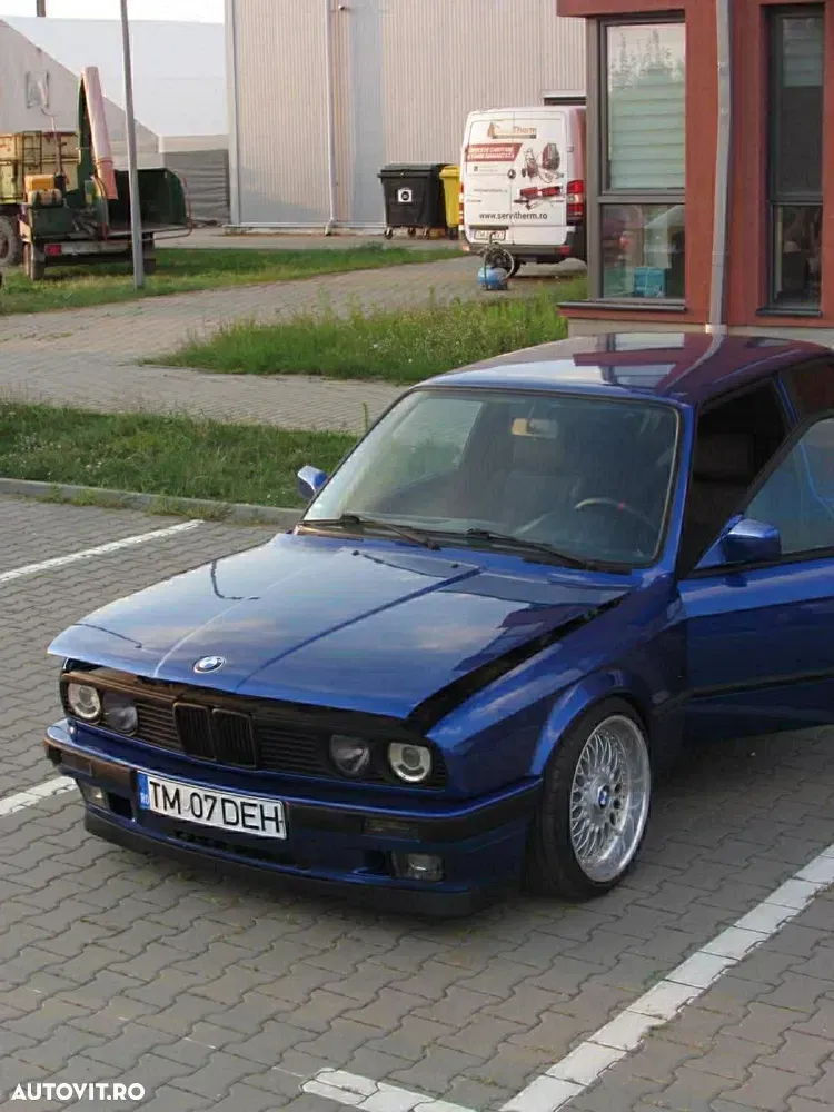 BMW Seria 3 E30 [1982-1994] — imagine 3