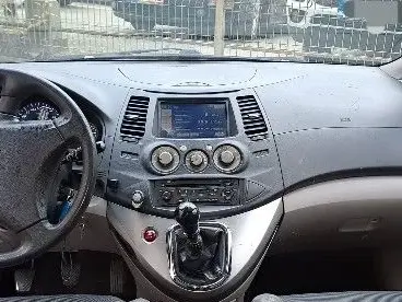 Mitsubishi Grandis 2.0 DI-D Invite
