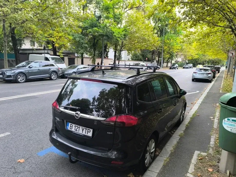 Opel Zafira C [2011 - Prezent Tourer 2.0 CDTI Edition — imagine 3