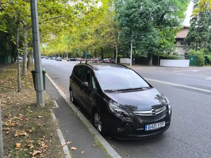 Opel Zafira C [2011 - Prezent Tourer 2.0 CDTI Edition