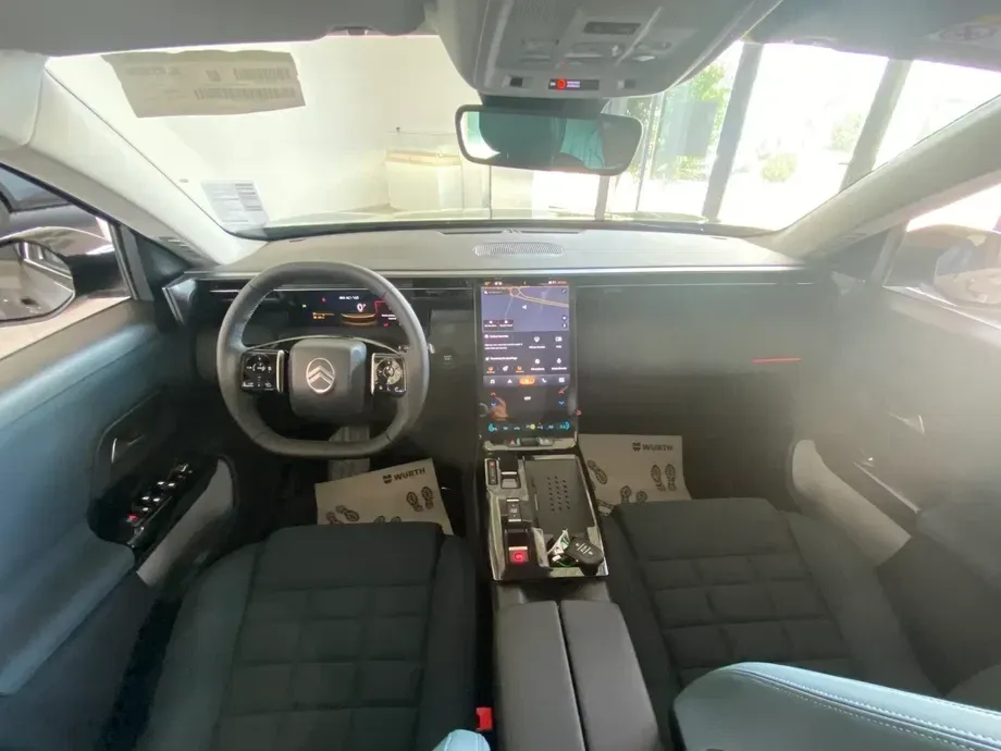 Citroën C5 Aircross Hybrid 145 PLUS — imagine 3