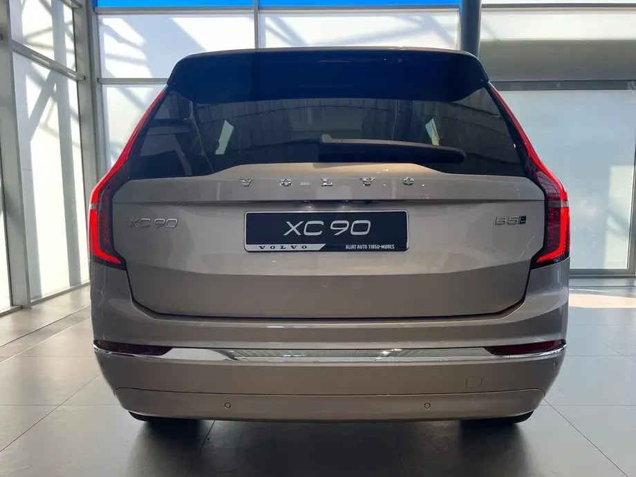 Volvo XC 90 II B5 AWD MHEV Ultra Bright — imagine 6