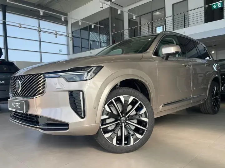 Volvo XC 90 II B5 AWD MHEV Ultra Bright