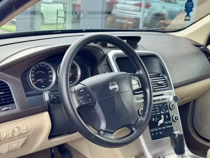 Volvo XC 60 I D4 AWD Geartronic Summum