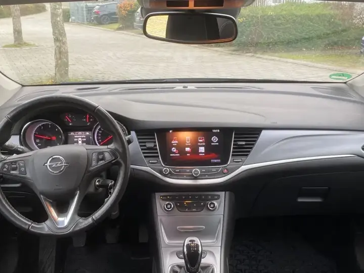 Opel Astra K