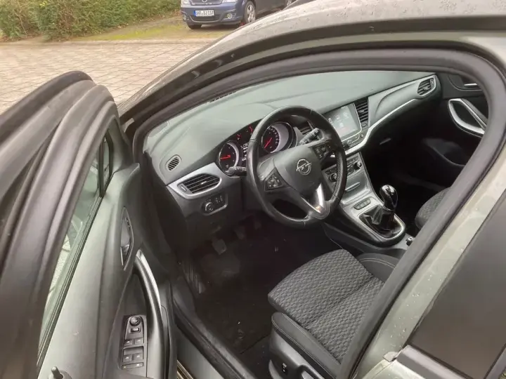 Opel Astra K