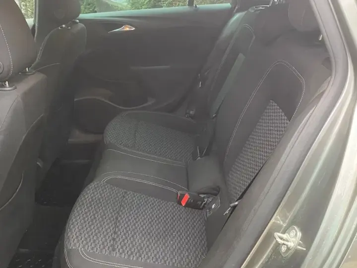 Opel Astra K