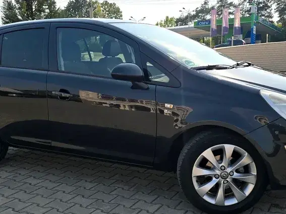 Opel Corsa D 1.2 16V Edition