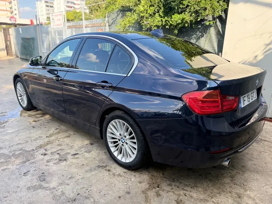 BMW Seria 3 F30/F31/F34 318d Aut. Blue Performance Luxury Line — imagine 2