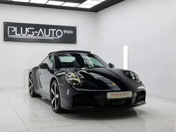 Porsche 911 Carrera PDK
