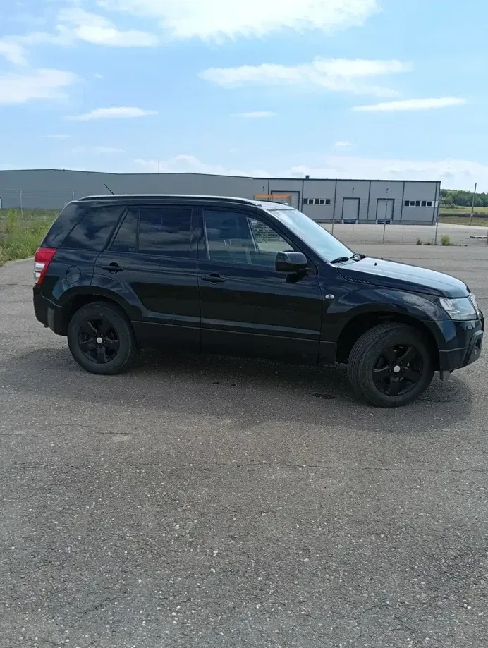 Suzuki Grand Vitara 1.9 DDiS Comfort DPF Limited — imagine 6