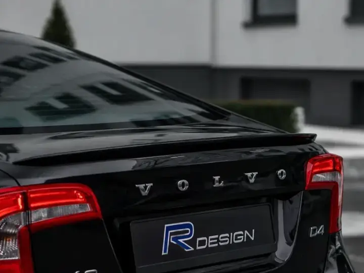 Volvo S60 II D4 VEA Start-Stop R-Design
