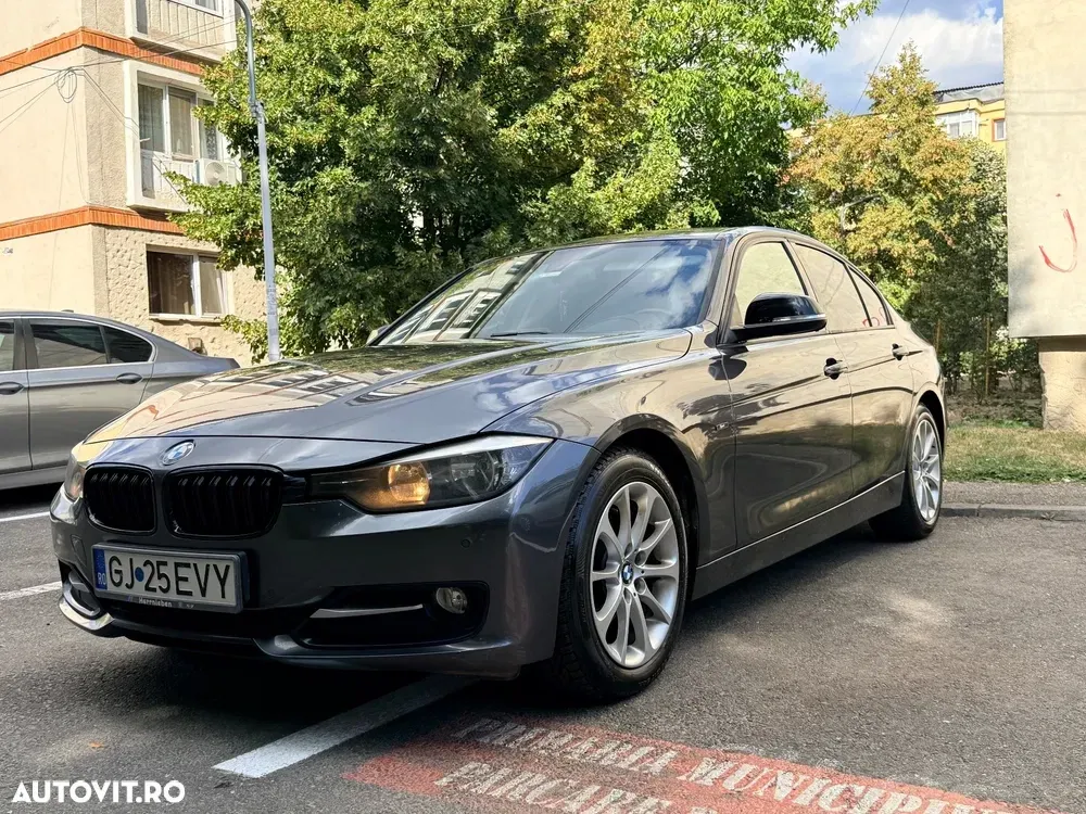 BMW Seria 3 F30/F31/F34 [2011 - 2019] — imagine 4