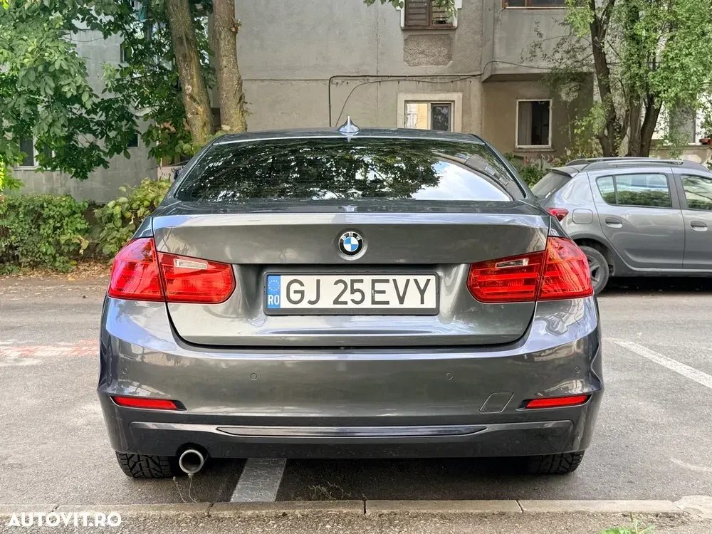 BMW Seria 3 F30/F31/F34 [2011 - 2019] — imagine 3