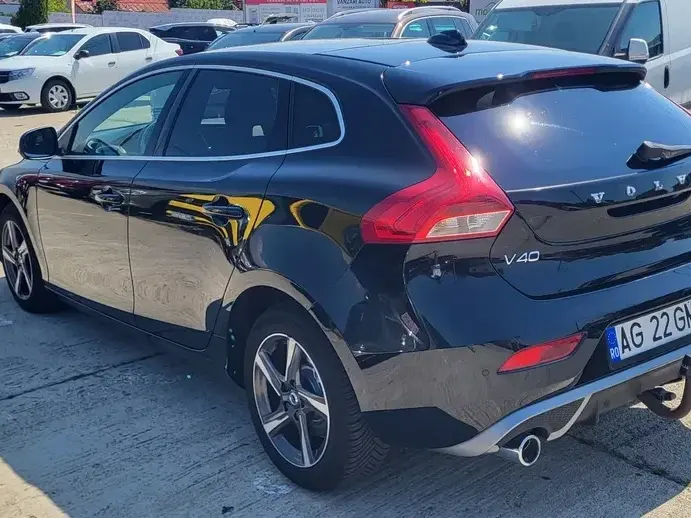 Volvo V40 D3 RDesign