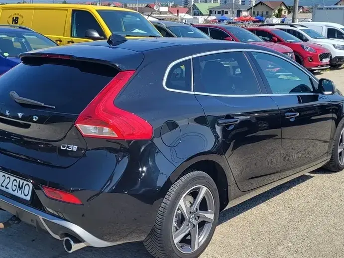 Volvo V40 D3 RDesign