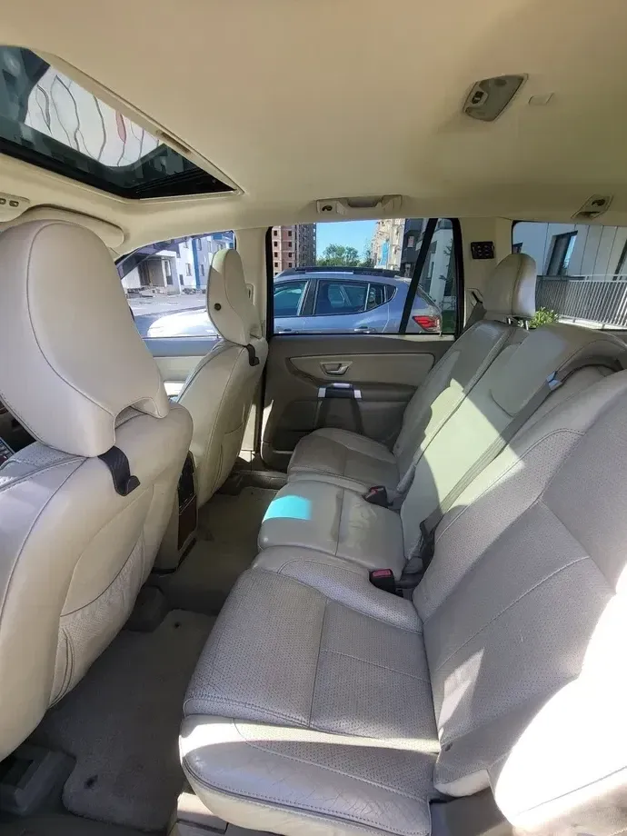 Volvo XC 90 D5 Geartronic Executive — imagine 6