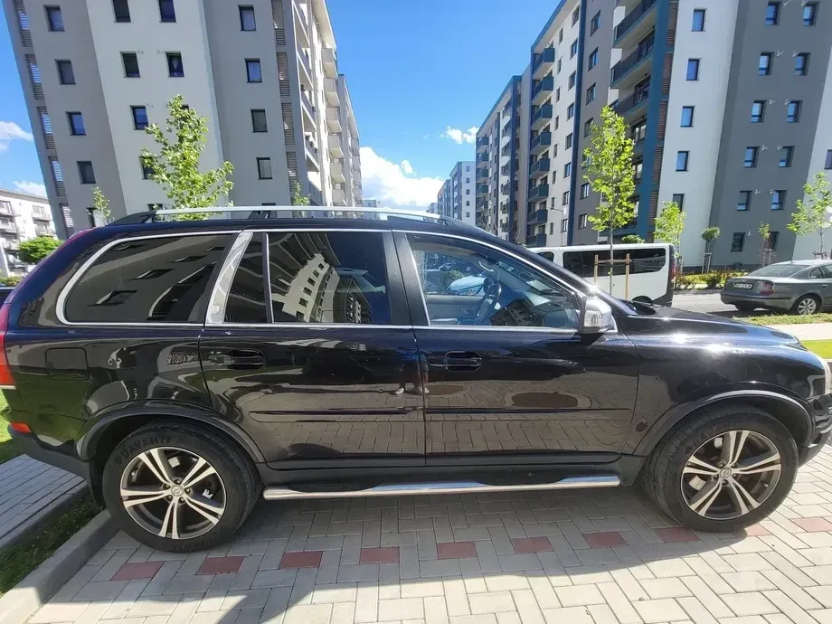 Volvo XC 90 D5 Geartronic Executive — imagine 4