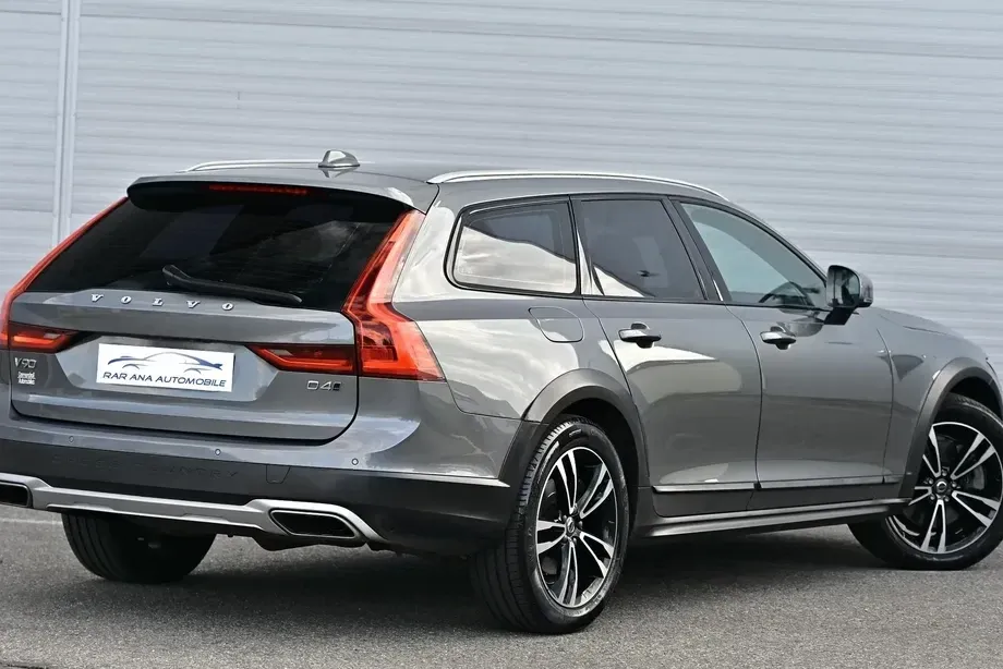 Volvo V90 B4 D AWD Geartronic Pro — imagine 5