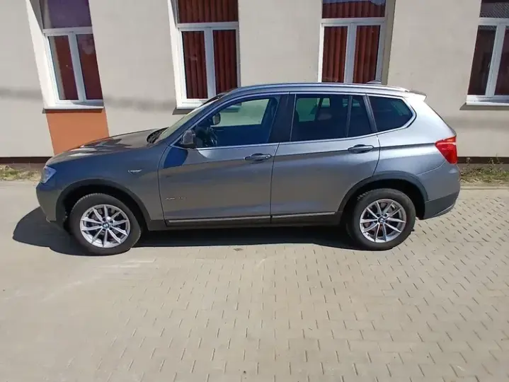 BMW X3 F25