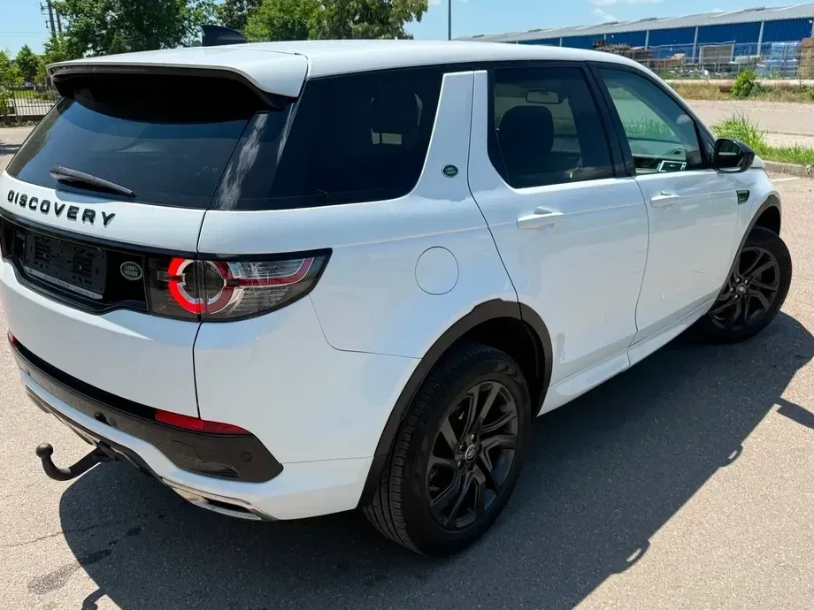 Land Rover Discovery Sport — imagine 4