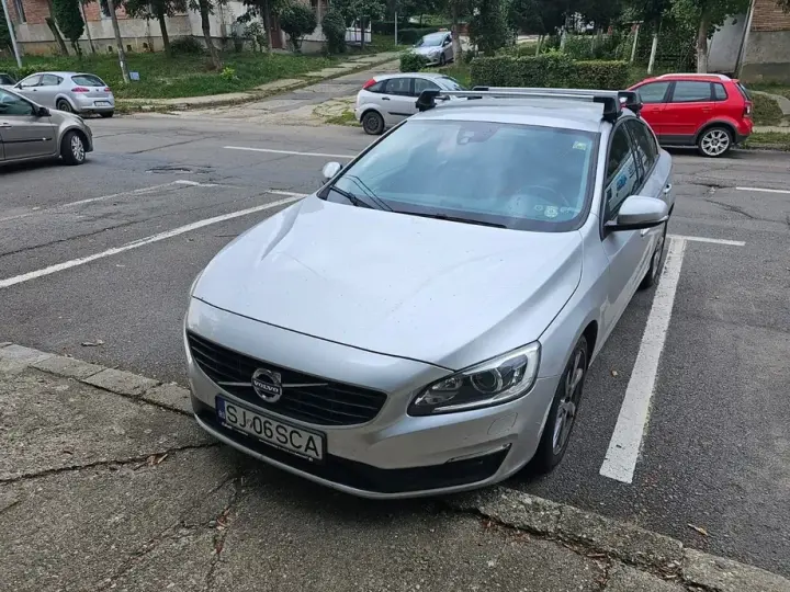 Volvo S60 II D3 Geartronic Momentum