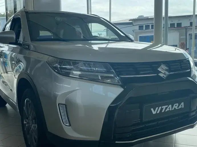 Suzuki Vitara 1.4 Boosterjet 6MT MHEV Cool