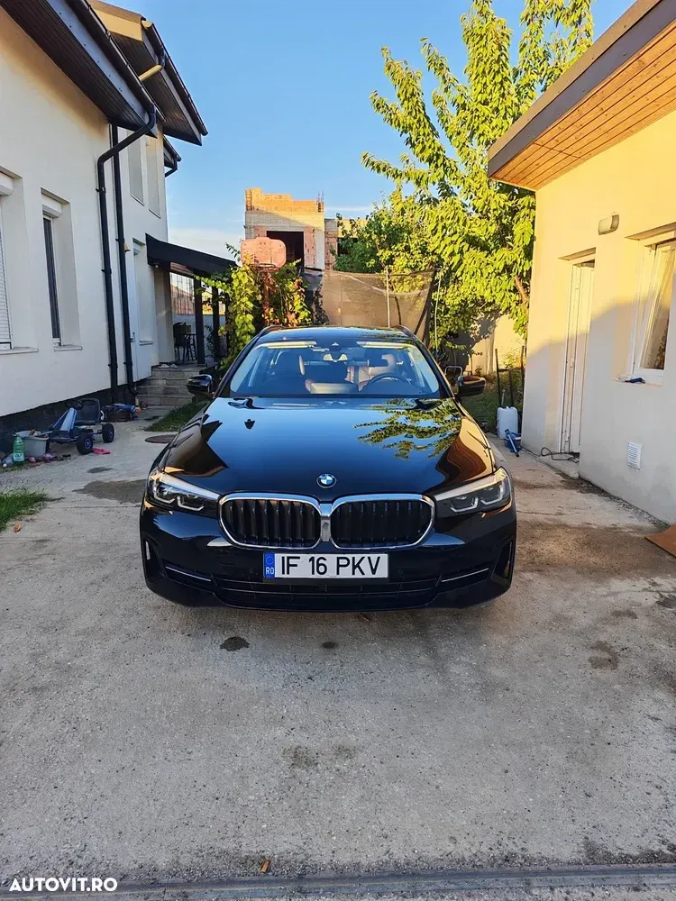 BMW Seria 5 G30/G31 [2017 - Prezent] 520d AT MHEV — imagine 4