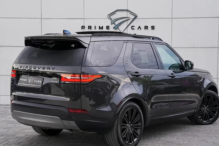 Land Rover Discovery 3.0 L SD6 HSE Luxury — imagine 3