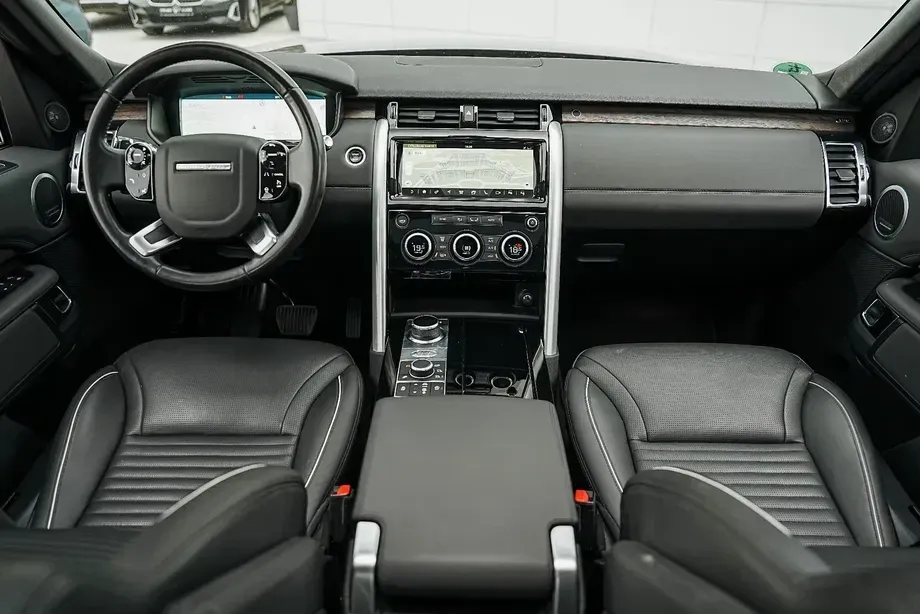 Land Rover Discovery 3.0 L SD6 HSE Luxury — imagine 5